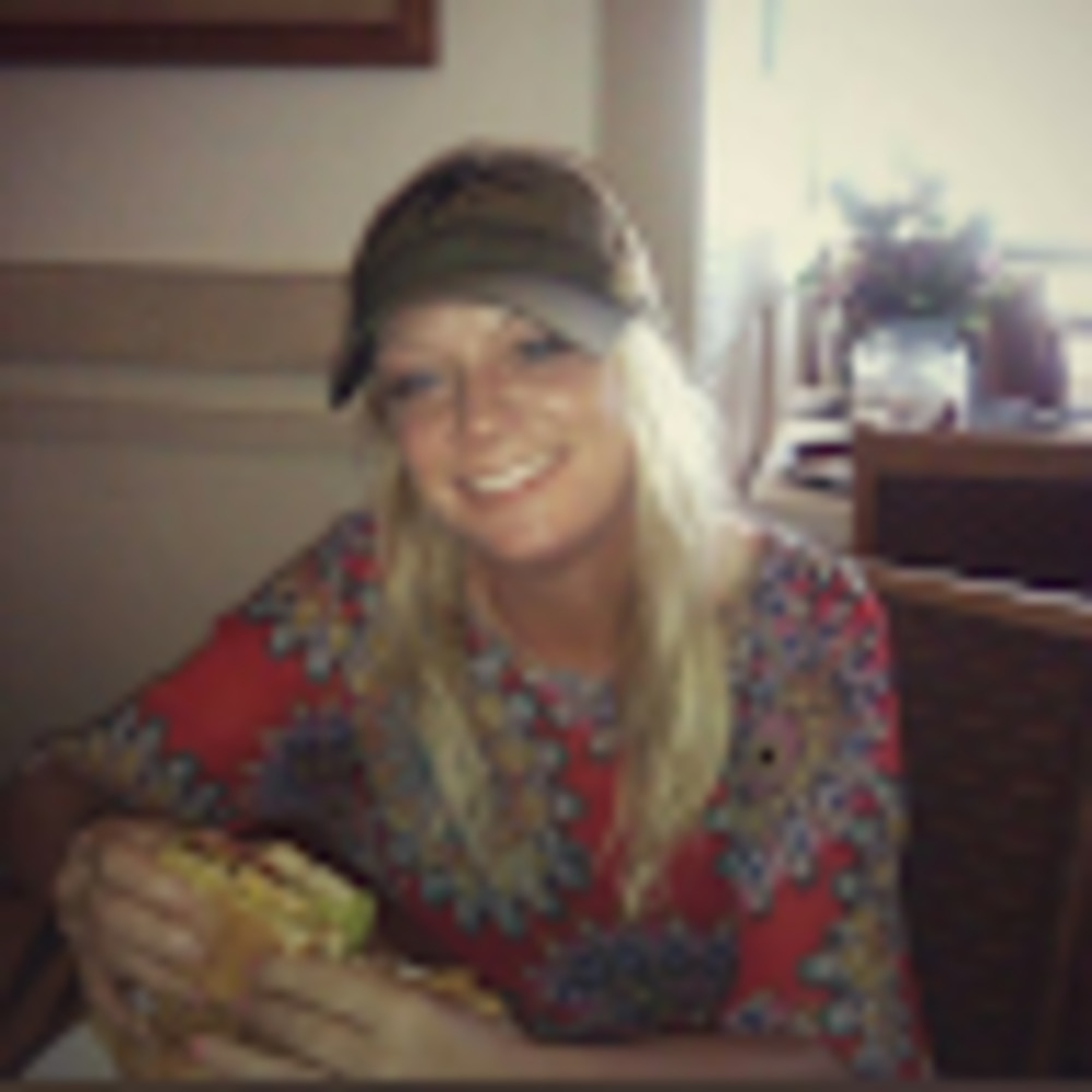 Meet your Posher, Melissa